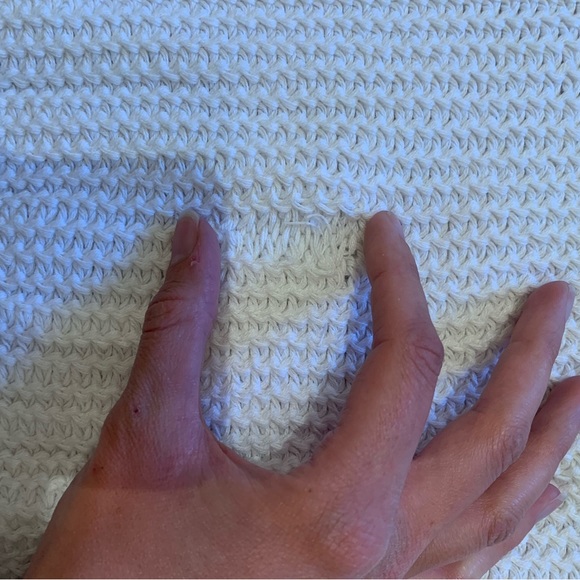 525 High-Neck Knit Sweater Vest -W/ Defect - Picture 5 of 5